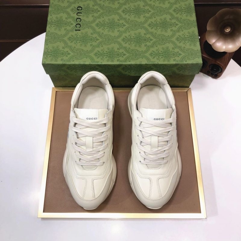 G*u*i casual shoes